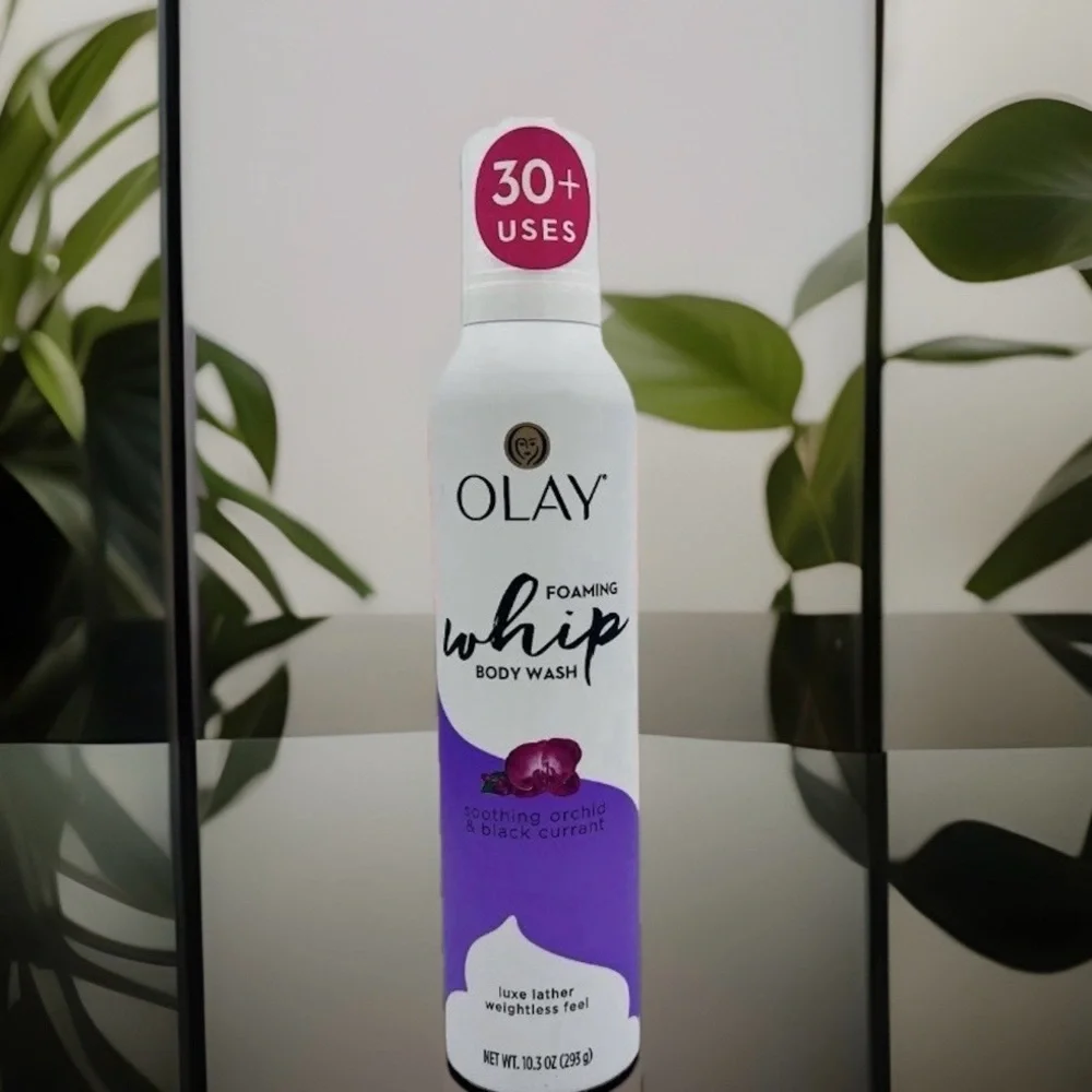 Olay Foaming Whip Body Wash Soothing Orchid & Black Currant 10.3 oz New